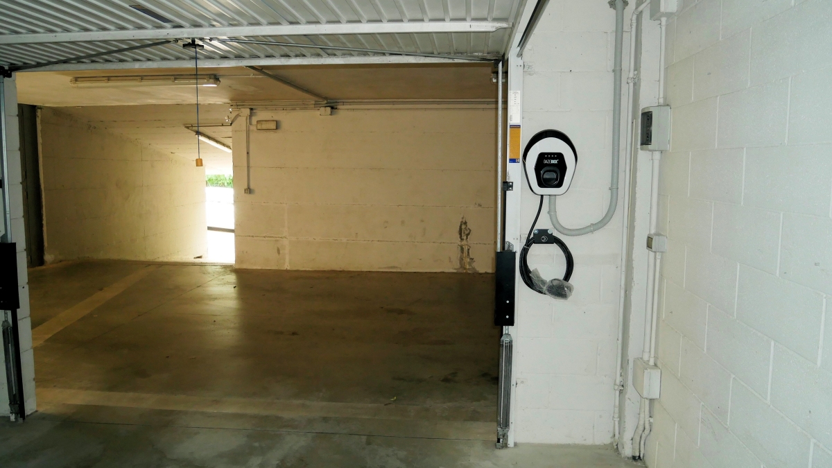 Garage 1
